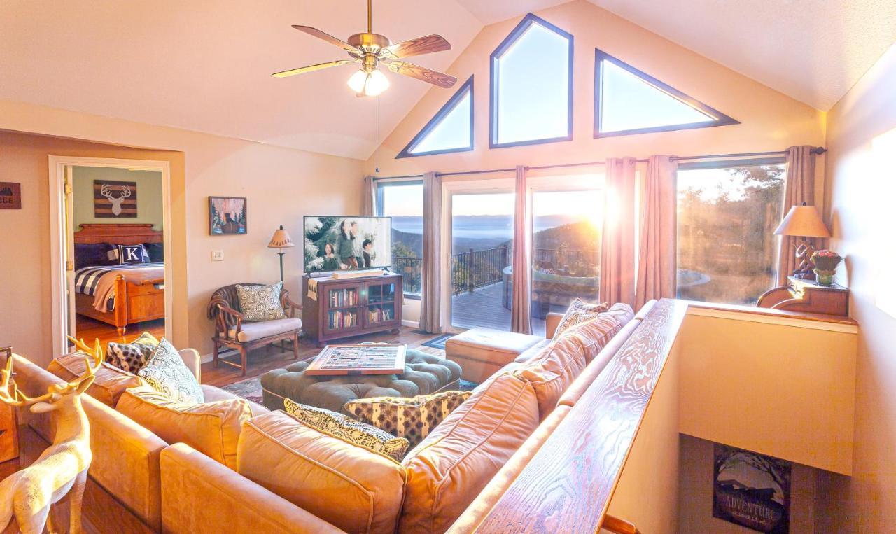 Family Friendly Massanutten Home With Beautiful Mountain Views! McGaheysville Eksteriør billede